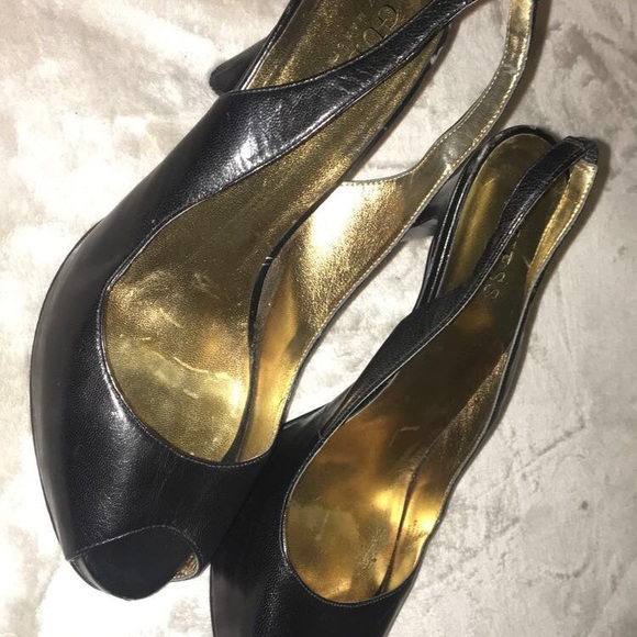 Black Heels - Picture 5 of 6